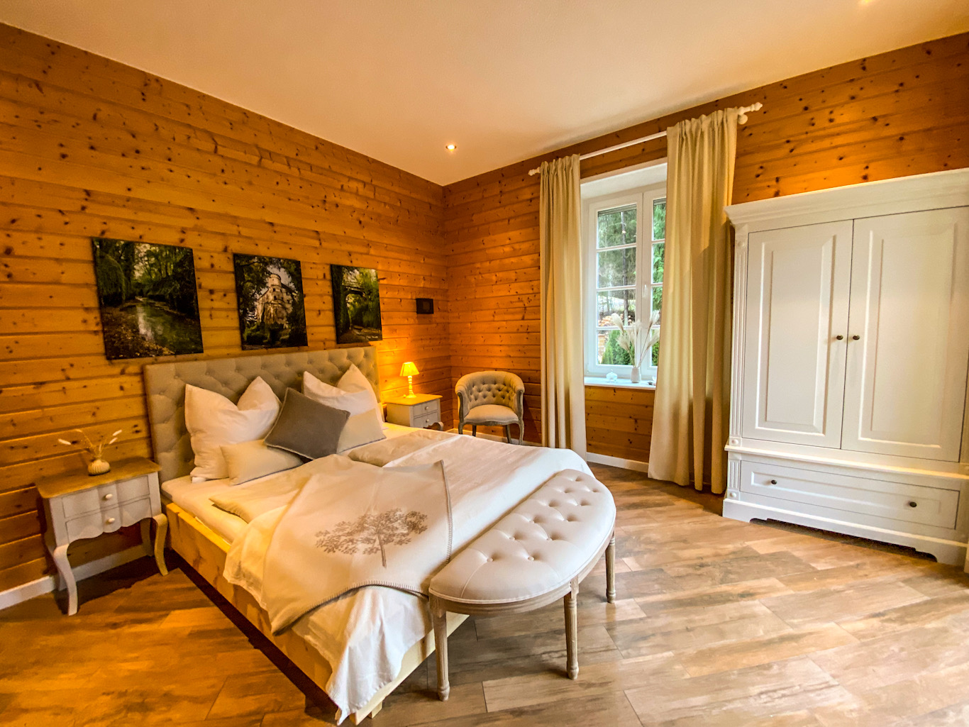 Schlafzimmer